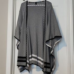 ❤ Lane Bryant Poncho/Sweater❤